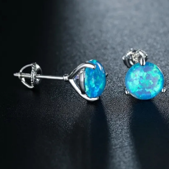 💙💙BACK IN STOCK💙💙INSANELY GORGEOUS!! BLUE GenuineOPAL Martini Cut Studs 💙💙 - Picture 2 of 11